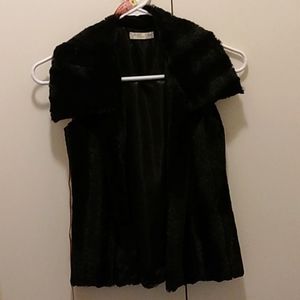 PINC PREMIUM•GirlsVest•Black•  Med/8•FauxFur & inside lining are silky smooth.